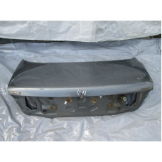  Крышка багажника (дверь 3-5) к  Mazda  626,  1996