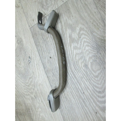  Ручка внутренняя потолочная к  Mitsubishi  Lancer,  1994