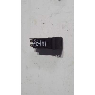  Кнопка аварийной сигнализации к  Citroen  Xantia,  1996