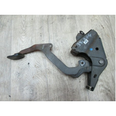  Педаль сцепления к  Opel  Omega,  1996