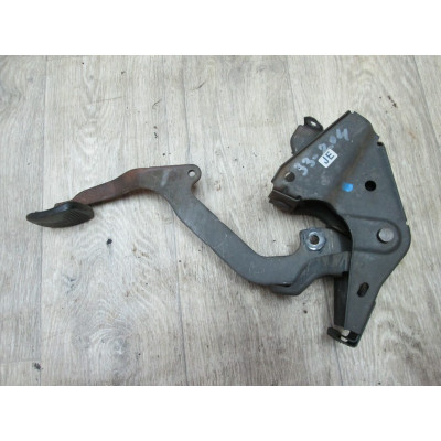  Педаль сцепления к  Opel  Omega,  1996