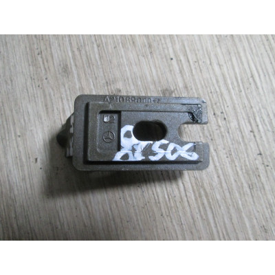  Кронштейн к  Mercedes  E W210,  2001