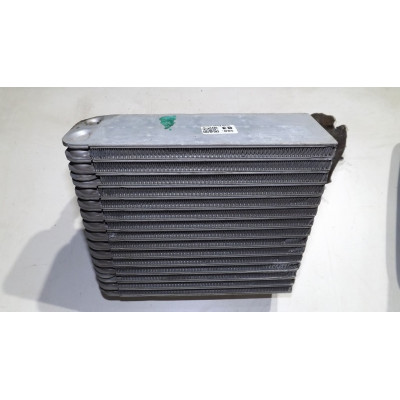  Испаритель кондиционера к  Dodge  Grand Caravan,  2002