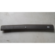  Пластик багажника к  Dodge  Grand Caravan,  2002