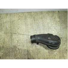  Корпус воздушного фильтра к  Volkswagen  Golf,  1996