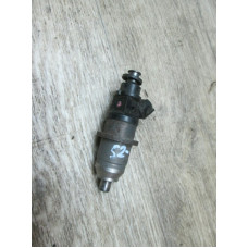  Форсунка к  Mitsubishi  Carisma,  1999