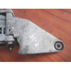  Кронштейн генератора к  Daewoo  Nubira,  2000