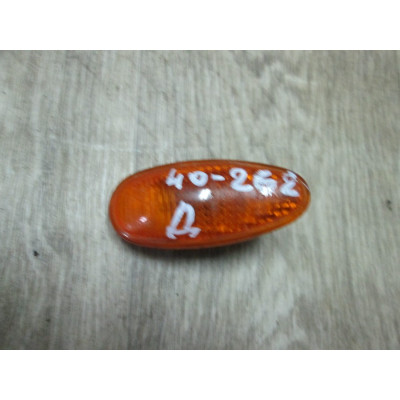 Повторитель передний правый к  Mitsubishi  Space Wagon,  1996