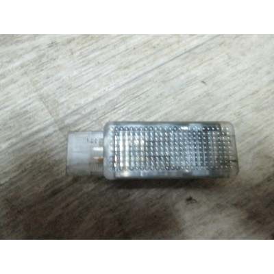  Фонарь салона (плафон) к  Porsche  Cayenne,  2008