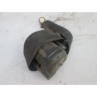  Ремень безопасности задний левый к  Audi  100,  1985