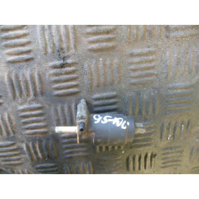  Насос (моторчик) омывателя стекла к  Fiat  Punto,  2001