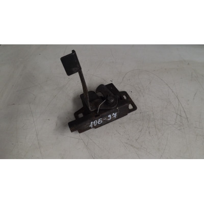  Замок капота к  Ford  Escort,  1998