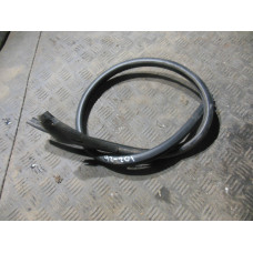  Уплотнитель двери передней левой к  Citroen  Xsara,  1998