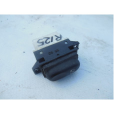  Кнопка стеклоподъемника переднего правого к  Renault  Laguna,  1998