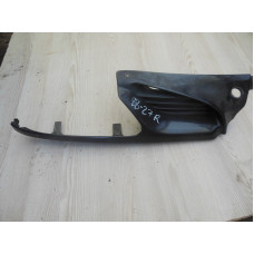  Накладка (ресничка) правой фары к  Renault  Megane,  1997