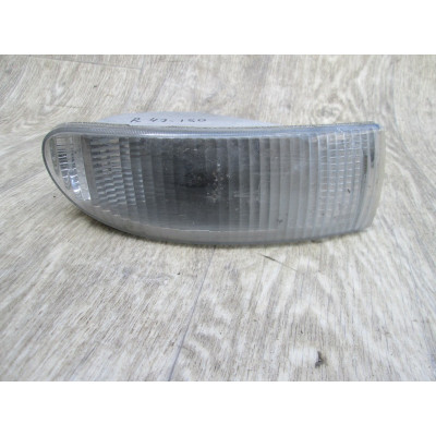  Поворотник правый к  Ford  Scorpio,  1997