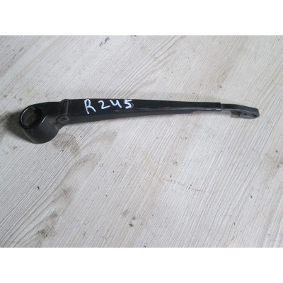  Щеткодержатель задний к  Audi  A4,  1997