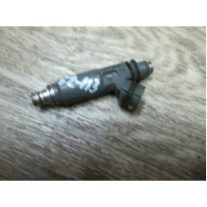  Форсунка к  Mazda  323,  1999