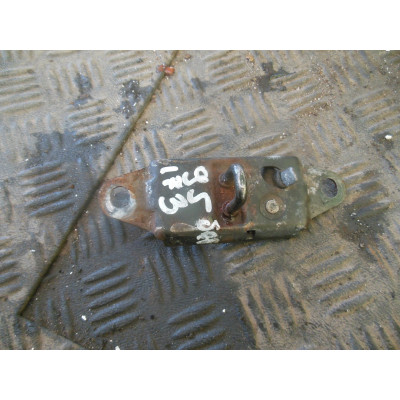  Ответная часть замка багажника к  Fiat  Punto,  2001