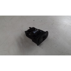  Щиток приборов (приборная панель) к  Ford  Mondeo,  1998