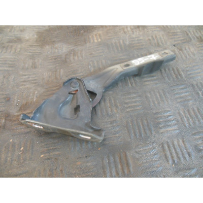  Петля капота левая к  Fiat  Punto,  2001