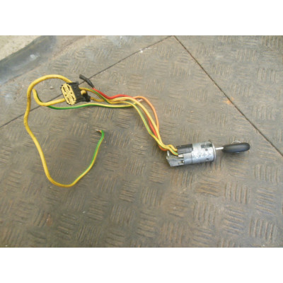  Замок зажигания к  Renault  Megane,  1999