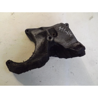  Кронштейн компрессора кондиционера к  Daewoo  Leganza,  1997