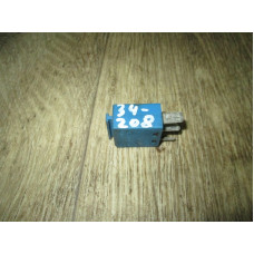  Реле (прочие) к  Ford  Escort,  1998