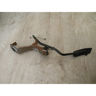  Педаль газа к  Nissan  Primera,  1998