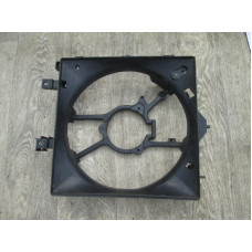  Диффузор вентилятора к  Nissan  Primera,  1999