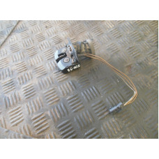  Замок багажника к  Fiat  Punto,  2001