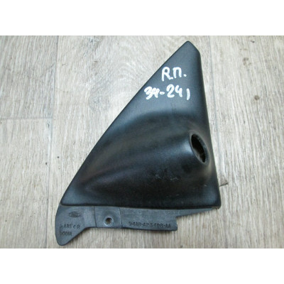  Заглушка к  Ford  Escort,  1998