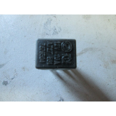  Реле (прочие) к  Fiat  Brava,  1998