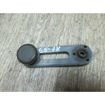  Ручка стеклоподъемника к  Skoda  Favorit,  1995