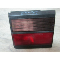  Фонарь задний правый к  Volkswagen  Passat,  1993