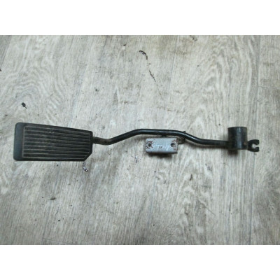  Педаль газа к  Nissan  Sunny,  1993