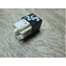  Реле (прочие) к  Mitsubishi  Space Wagon,  1996