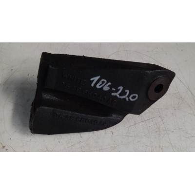  Кронштейн двигателя к  Ford  Escort,  1998