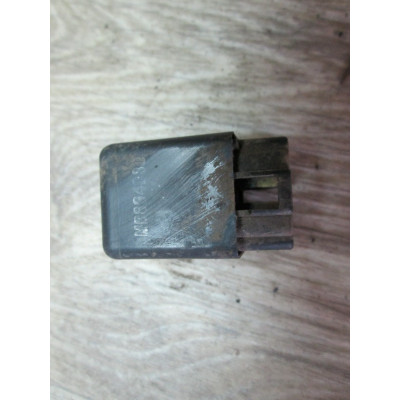  Реле (прочие) к  Mitsubishi  Lancer,  1994