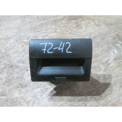  Пепельница к  Volkswagen  Golf,  1995