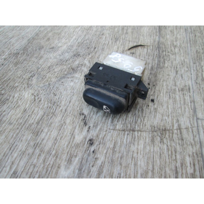  Кнопка стеклоподъемника к  Renault  Laguna,  1996