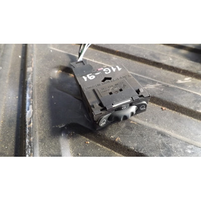  Кнопка корректора фар к  Renault  Megane,  1998