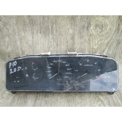  Щиток приборов (приборная панель) к  Nissan  Primera,  1994