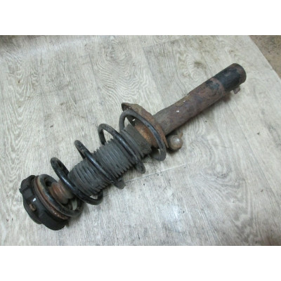  Стойка передняя левая к  Volkswagen  Passat,  2006