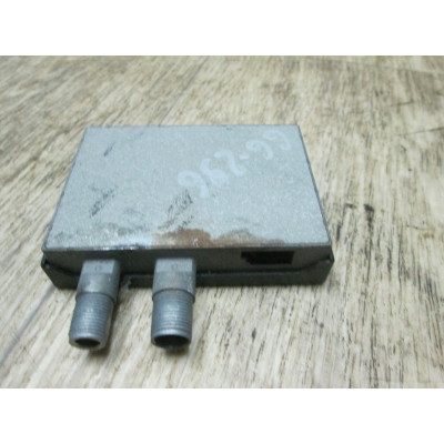  Блок радио к  BMW  7 E38,  1999