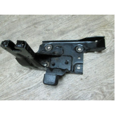  Кронштейн салона к  Porsche  Cayenne,  2008