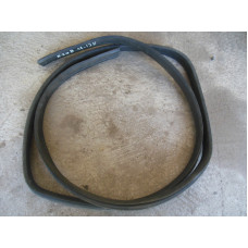  Уплотнитель двери задней правой к  Renault  Megane,  1999