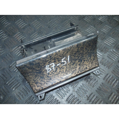  Пепельница к  Mercedes  E W210,  2001