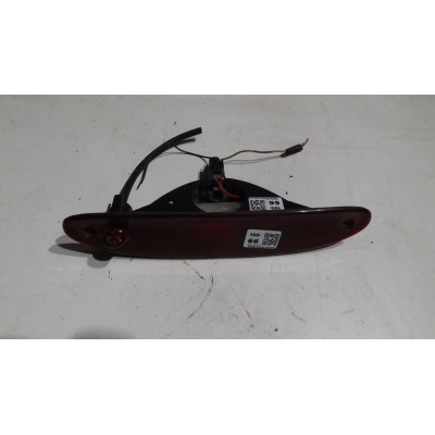  Стоп-сигнал к  Dodge  Grand Caravan,  2002