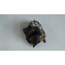  Замок двери передней правой к  Nissan  Sunny,  1993